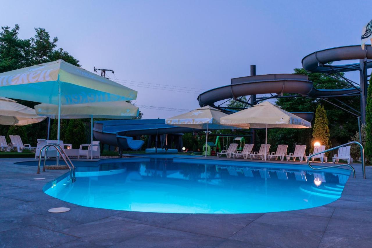 Club Hotel Pegasus Tiszaug Ngoại thất bức ảnh