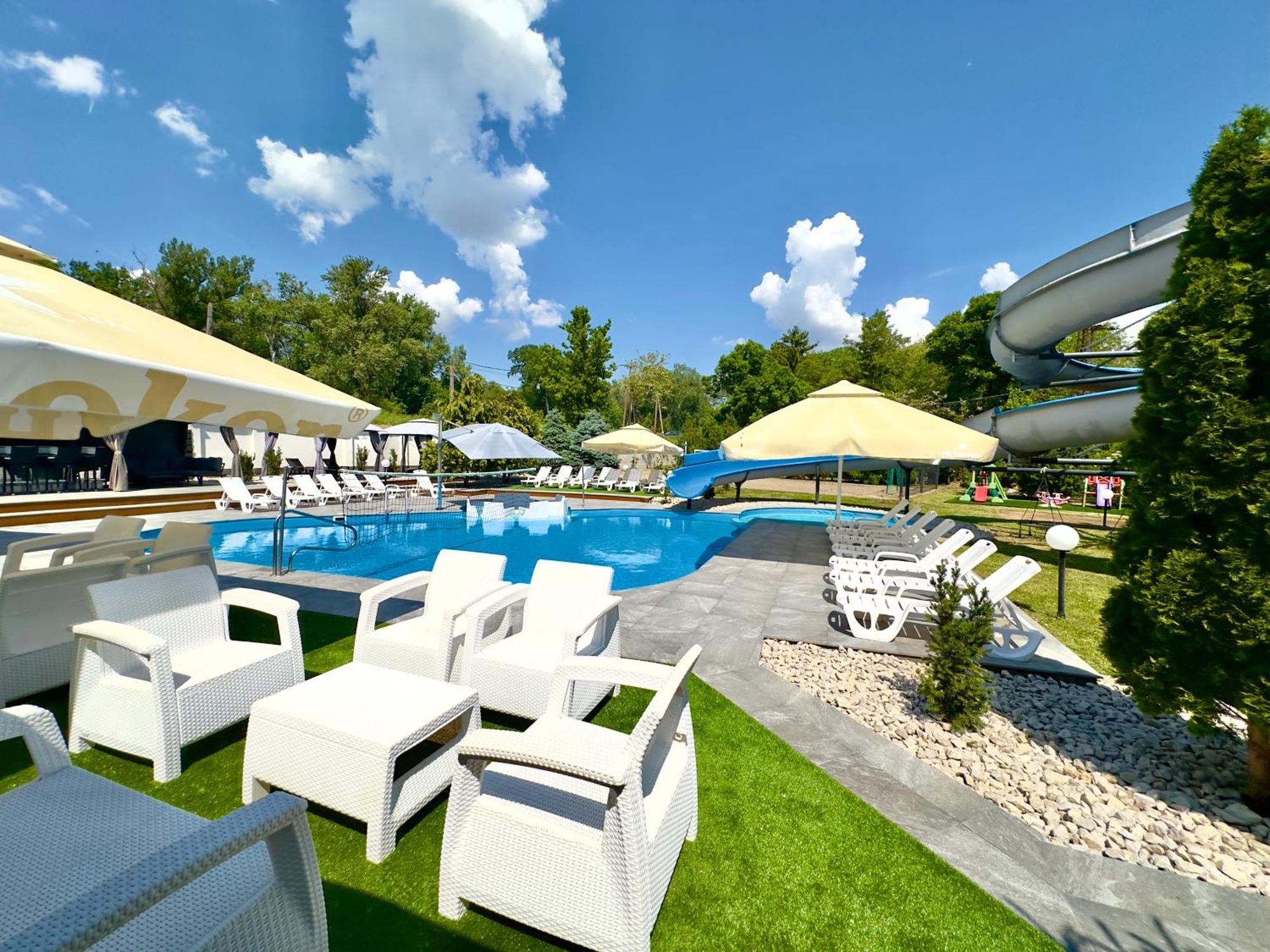 Club Hotel Pegasus Tiszaug Ngoại thất bức ảnh